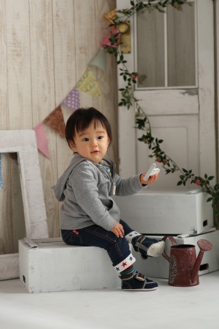 熊本　写真　堤写真館　赤ちゃん　キッズ　1歳　誕生日　記念　祝い